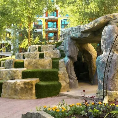 Apartmanhotel Harmony Jungle - Family Friendly Complex Napospart