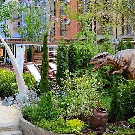 Harmony Jungle - Family Friendly Complex Lägenhetshotell Slăntjev Brjag