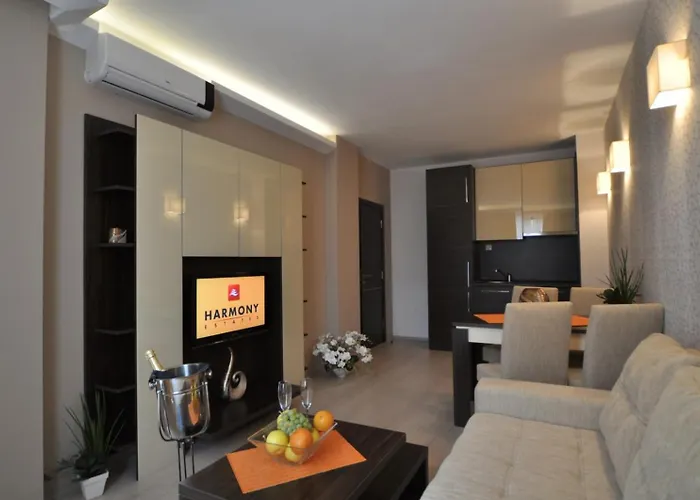 Апарт-готель Harmony Jungle - Family Friendly Complex